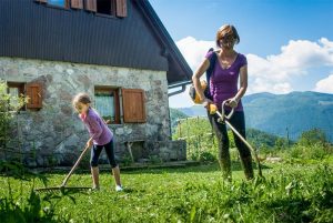 best way to string a weed eater